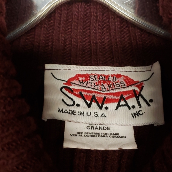 Turtleneck sweater 2 for $20 - Picture 2 of 5